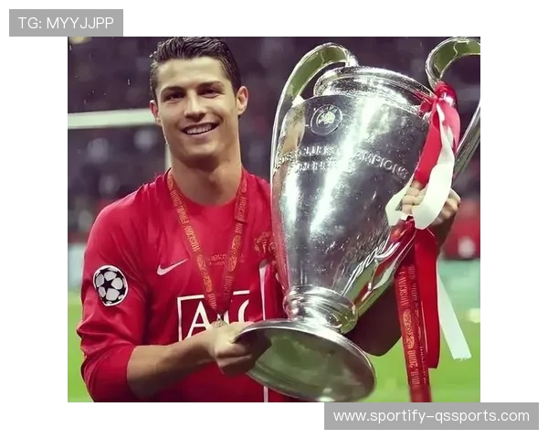 足球豪门俱乐部球星盘点世界顶级球员的光辉历程与传奇表现